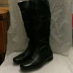 United colors of Benetton wingtip leather boots 37